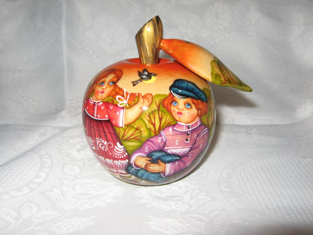 яблоко шкатулка